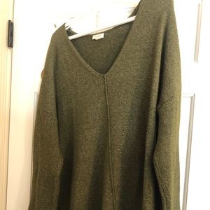 ANA brand olive green oversized Large sweater